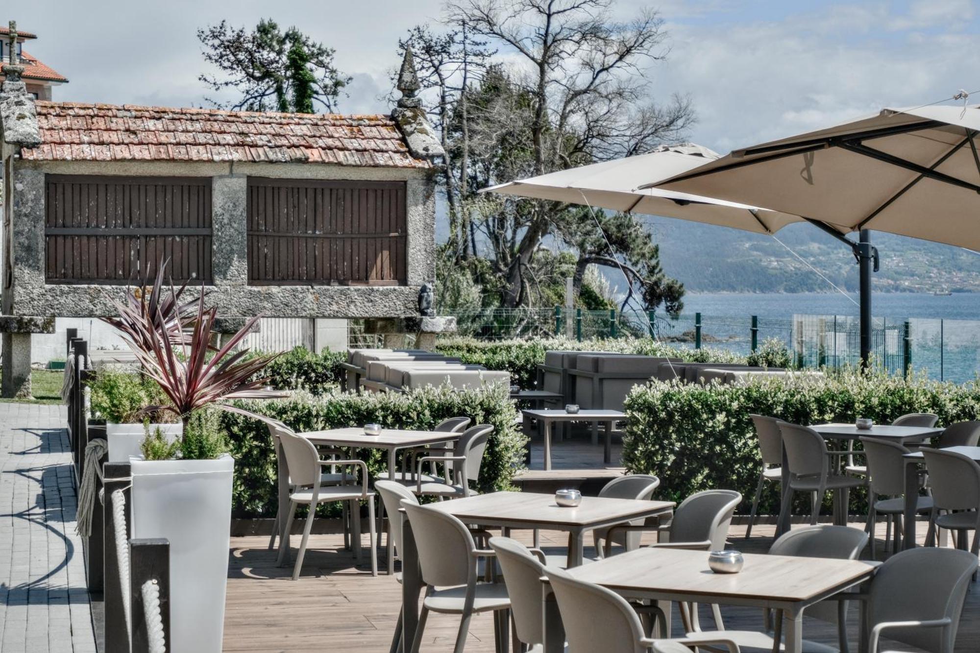 Hotel Mardevela Sanxenxo Buitenkant foto