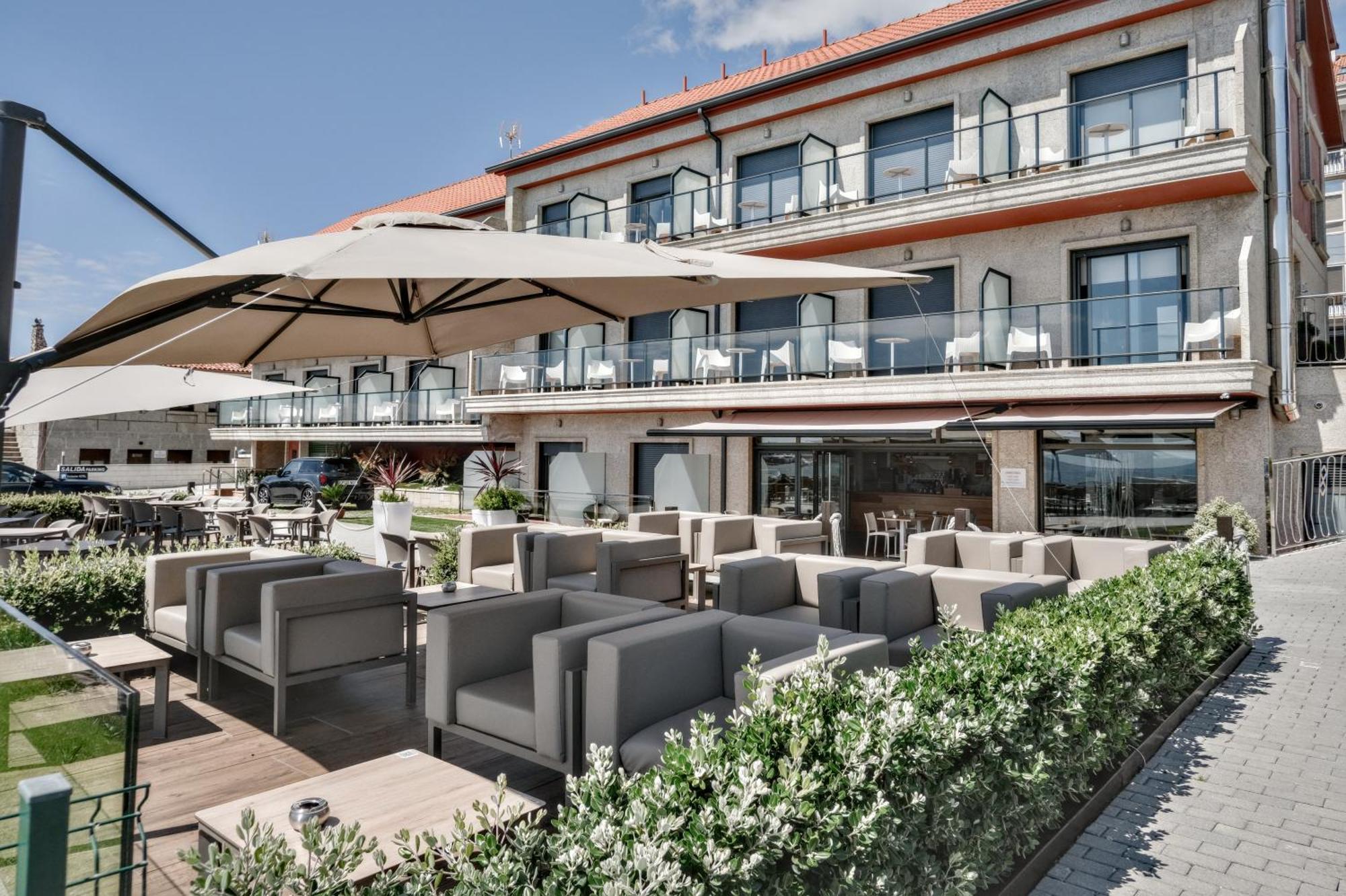 Hotel Mardevela Sanxenxo Buitenkant foto