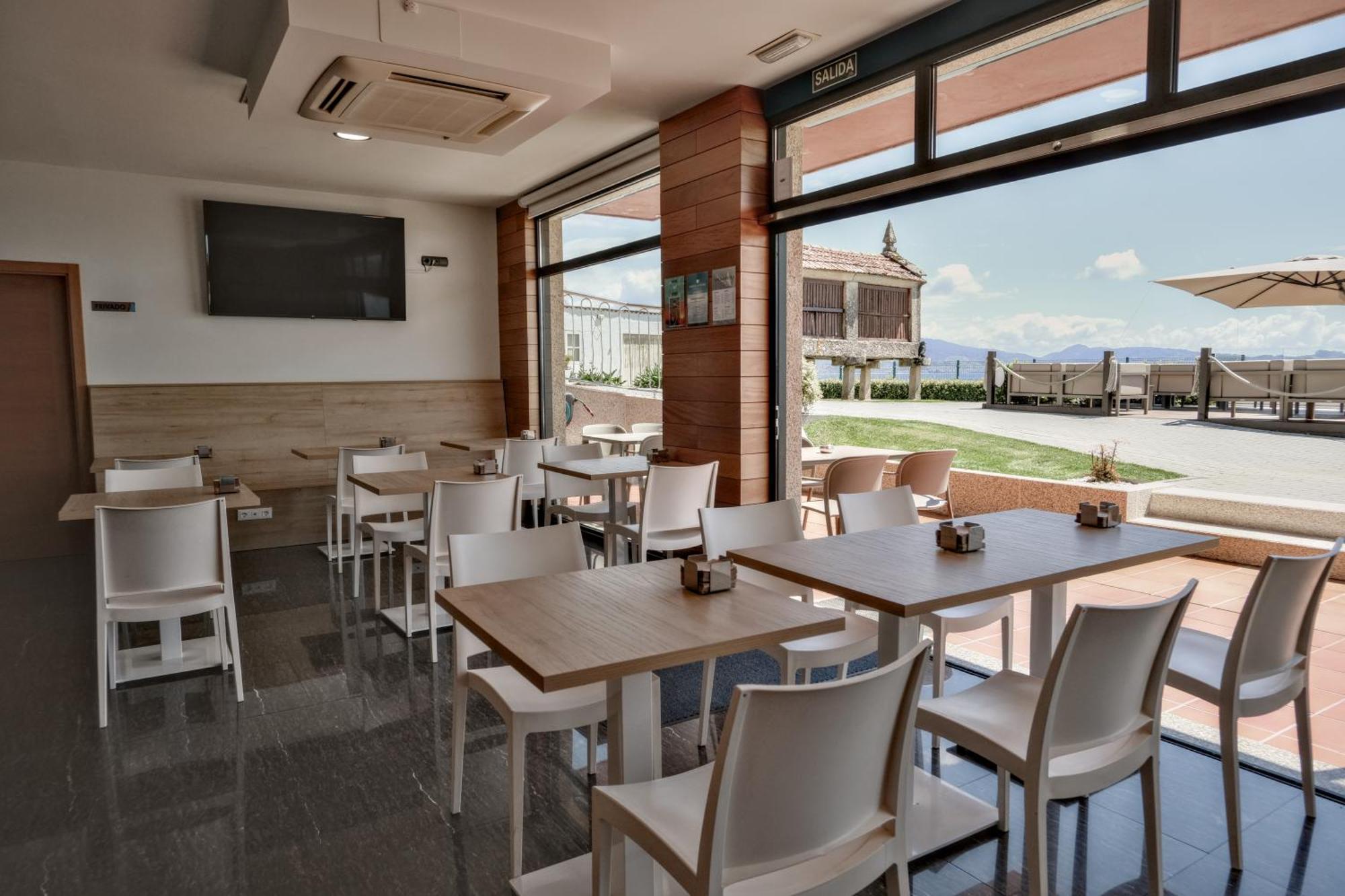 Hotel Mardevela Sanxenxo Buitenkant foto